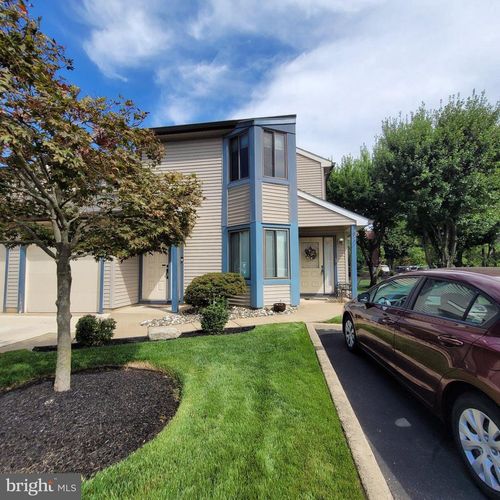 801 Chesterwood Ct, MARLTON, NJ, 08053-3459 | Card Image