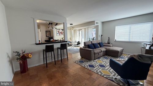 261-7-5113 Crossfield Court, ROCKVILLE, MD, 20852 | Card Image