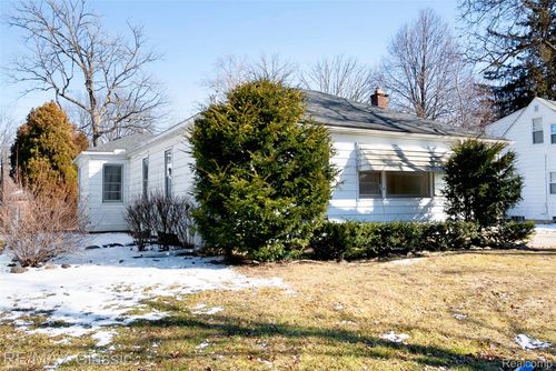 4056 Robina Avenue, Berkley, MI, 48072 | Card Image
