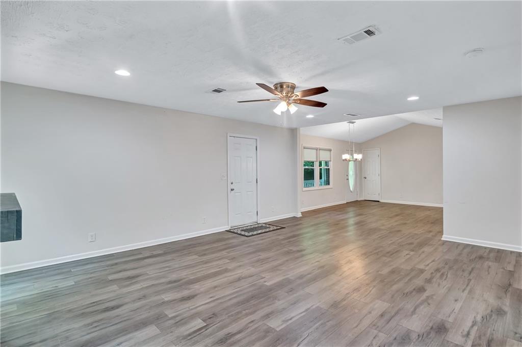 Residential Lease in Stone Mountain 4