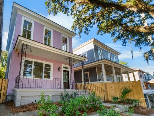 221 W 39th St, Savannah, GA, 31401-8807 | Card Image