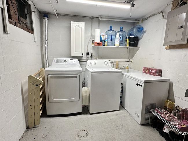 217 S Shady Ave, Condo with 3 bedrooms, 1 bathrooms and 1 parking in Houston PA | Image 21