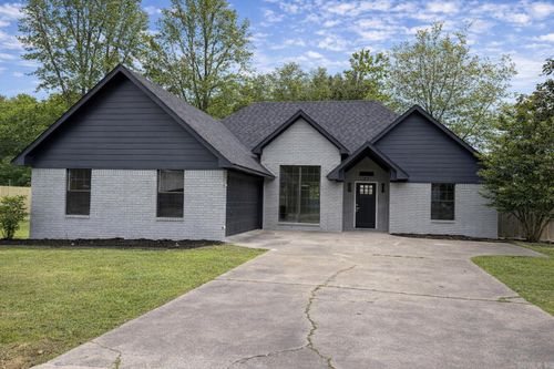 27 Mary Ann Cir, Cabot, AR, 72023-9446 | Card Image