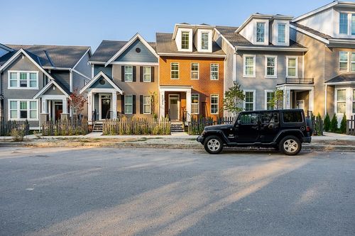 20159 83 Ave, Langley, BC, V2Y4L1 | Card Image