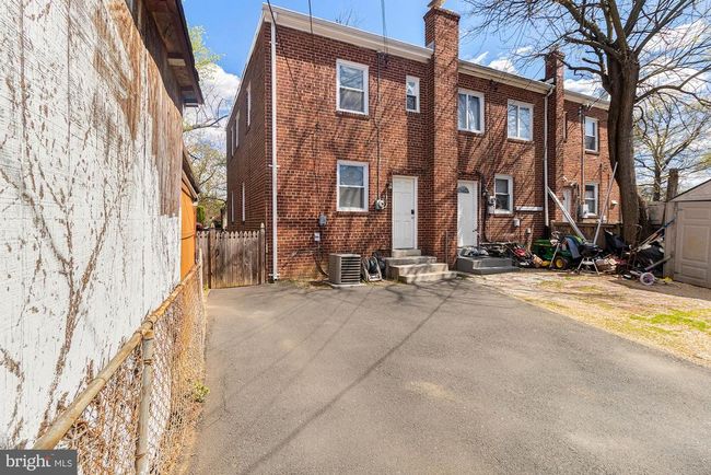 3724 Mark Dr, Townhouse with 3 bedrooms, 2 bathrooms and null parking in ALEXANDRIA VA | Image 38