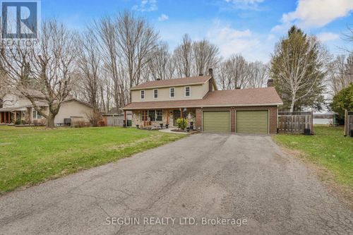 2865 Front Road, East Hawkesbury, ON, K6A2R2 | Card Image