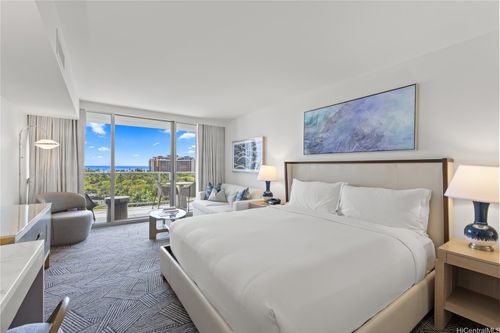 1006-383 Kalaimoku St, Honolulu, HI, 96815-2298 | Card Image