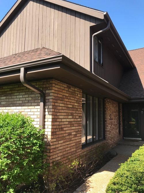 1872 Mission Hills Ln, Northbrook, IL, 60062-5758 | Card Image