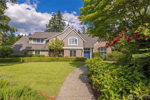 1032 84th Ave Ne, Medina, WA, 98039-3919 | Card Image