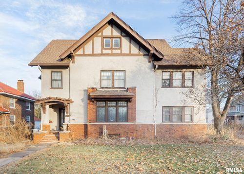 2501 Brady St, Davenport, IA, 52803-2605 | Card Image