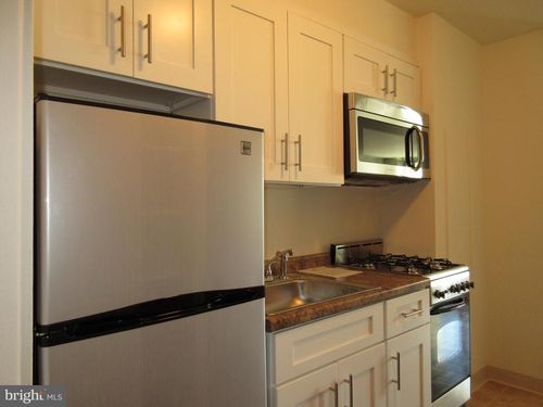 apt-113-604 S Washington Sq, PHILADELPHIA, PA, 19106-4119 | Card Image