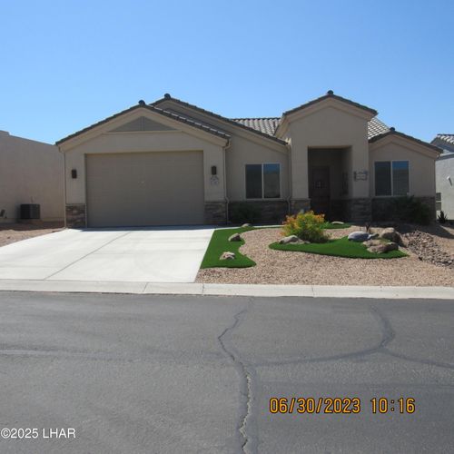 1740 E Chestnut Blvd, Lake Havasu City, AZ, 86404-8409 | Card Image