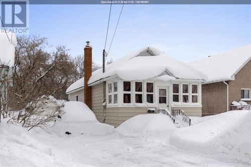 92 Wallace Terr, Sault Ste Marie, ON, P6C1K3 | Card Image