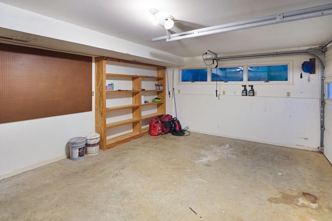 Workshop/Garage on Lower Level | Image 42