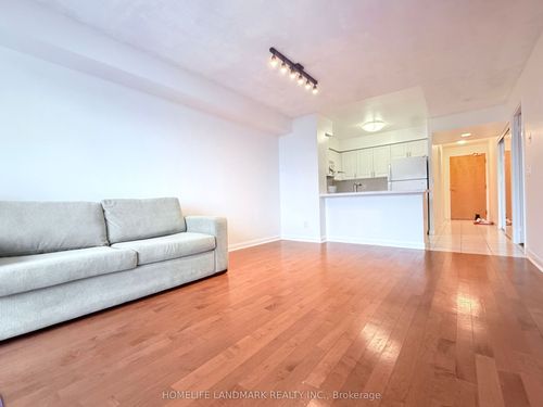 2701-4968 Yonge St, North York, ON, M2N7G9 | Card Image