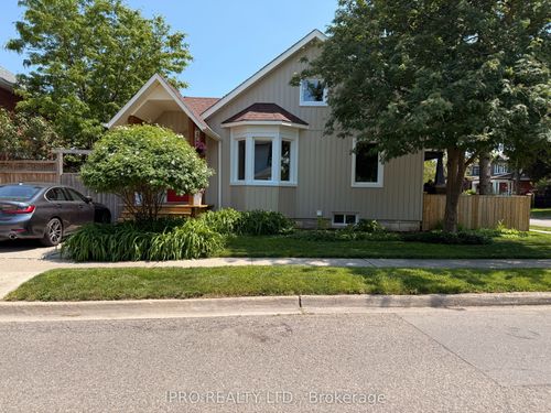 70 West St, Brampton, ON, L6X1V9 | Card Image