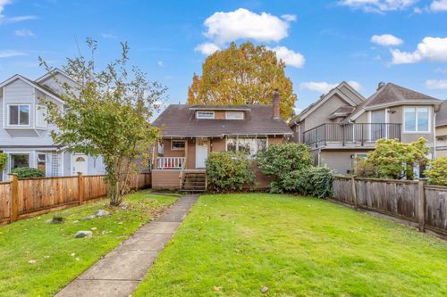 2846 W 8th Ave, Vancouver, BC, V6K2B9 | Card Image