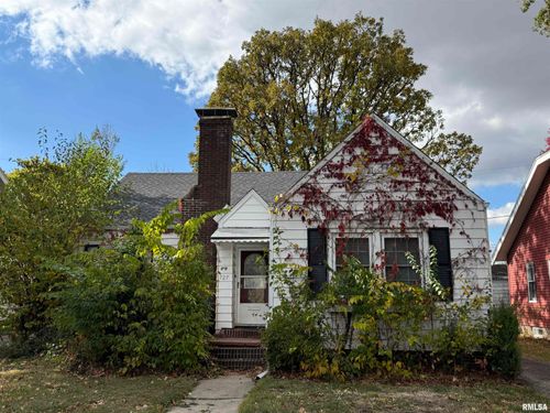 727 N Clifton Ct, West Peoria, IL, 61604-5021 | Card Image