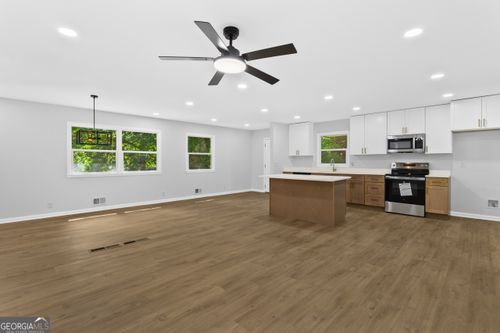 471 Mount Vista Road, Stone Mountain, GA, 30087 | Card Image