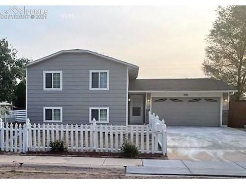 1434 Southmoor Dr, Fountain, CO, 80817-1036 | Card Image
