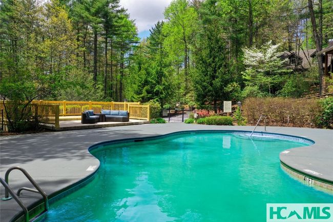 146 Scotch Highlands Loop, Home with 3 bedrooms, 4 bathrooms and null parking in Sapphire NC | Image 20