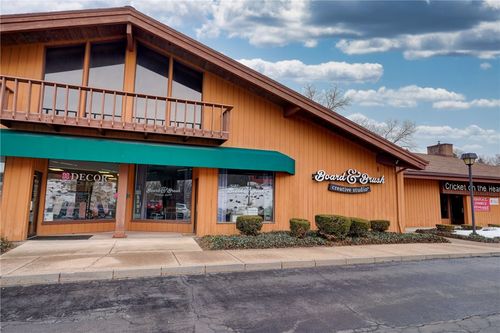 900 Panorama Trl S, Rochester, NY, 14625-2348 | Card Image