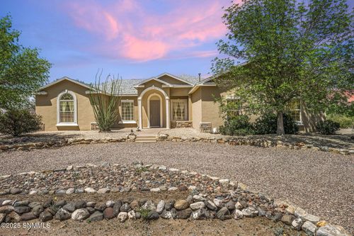 121 Edgewater Court, Rincon, NM, 87940 | Card Image