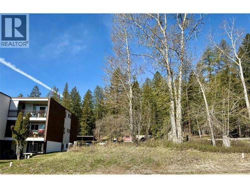 203 Norton Ave, Kimberley, BC, V1A1Y1 | Card Image