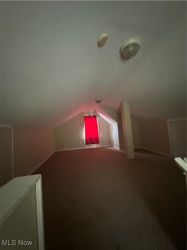 Upstairs bedroom (#5) | Image 12