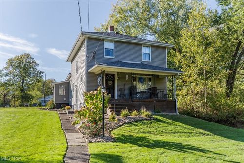 805 Kimberly Ave, Masury, OH, 44438-9714 | Card Image