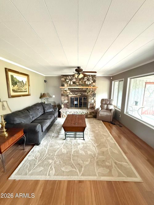 130 Sugar Loaf Dr, Sedona, AZ, 86336-6241 | Card Image