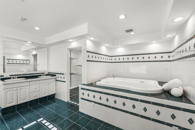 1690 Daytonia Rd, House other with 4 bedrooms, 4 bathrooms and null parking in Miami Beach FL | Image 13