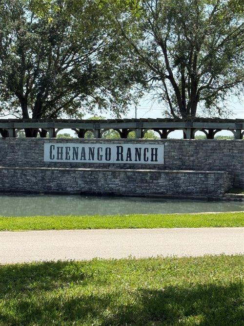 21910 Chenango Lake Dr, Angleton, TX, 77515-6663 | Card Image