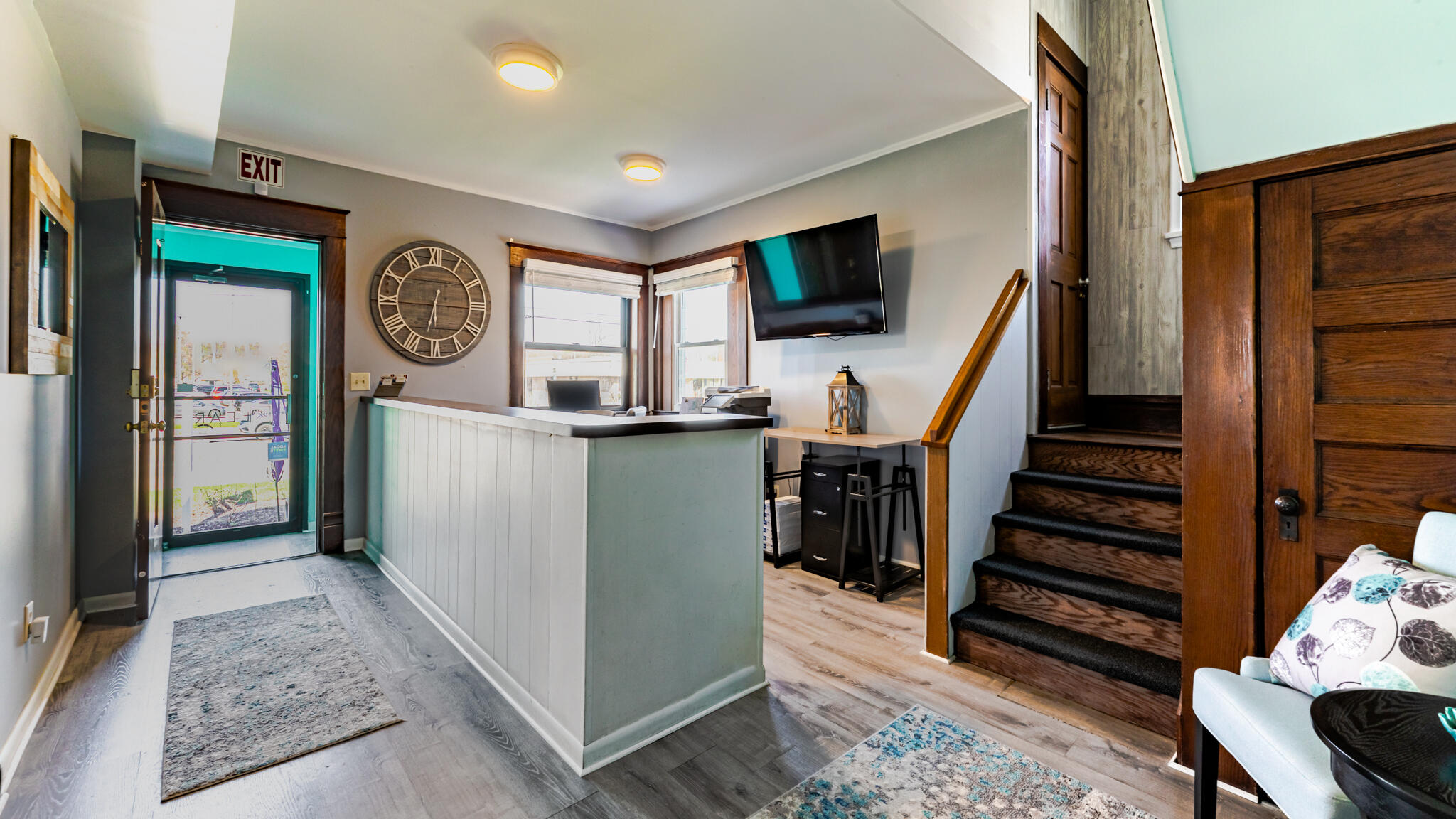 Commercial Sale in Lansing 2