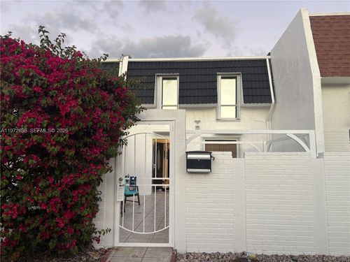 13505 Ne 23rd Ct, North Miami, FL, 33181-1851 | Card Image