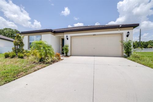 1050 Michelangelo Lane, WINTER HAVEN, FL, 33884 | Card Image