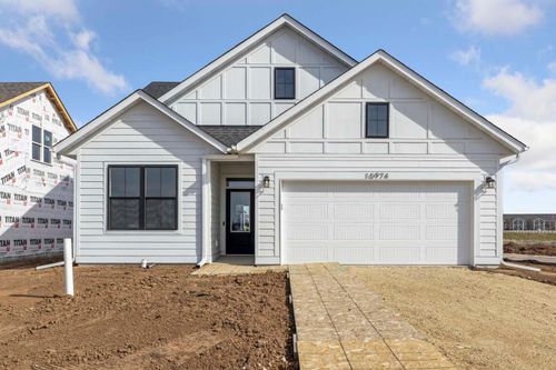 10930 37th St N, Lake Elmo, MN, 55042-5528 | Card Image