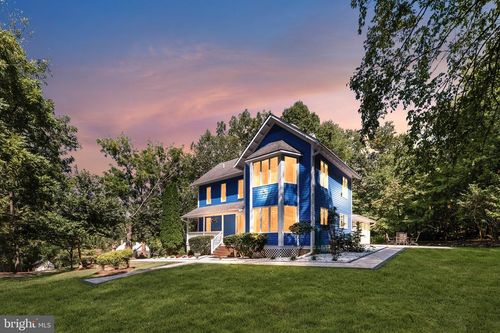 16112 Barnesville Rd, BOYDS, MD, 20841-9282 | Card Image