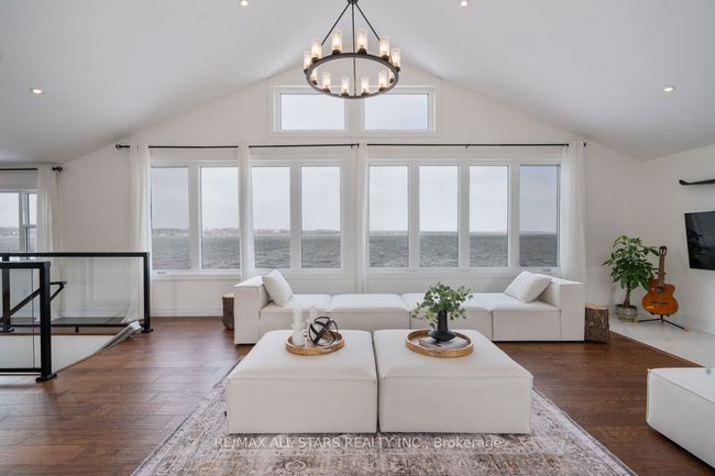 181 Cedar Grove Dr, House other with 4 bedrooms, 2 bathrooms and 9 parking in Caesarea ON | Image 17