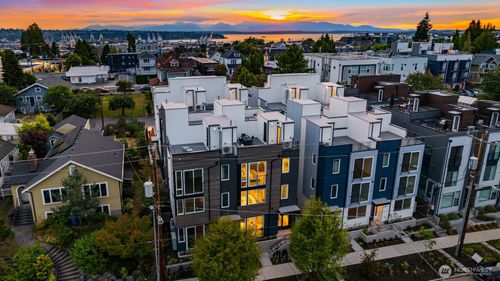 c-2339 16th Ave S, Seattle, WA, 98144-5101 | Card Image