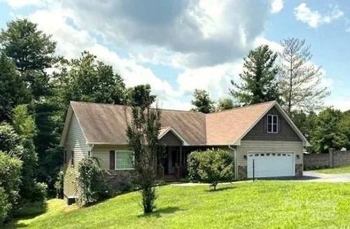 5 Park Ave, Asheville, NC, 28803-2057 | Card Image