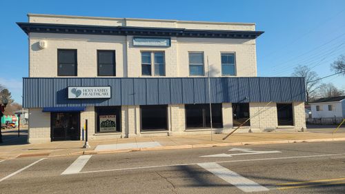 2 E Main St, Hartford, MI, 49057-1120 | Card Image