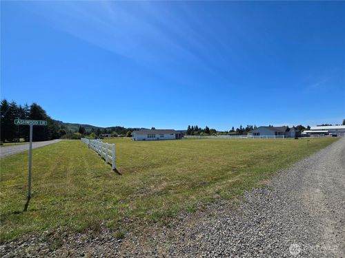 1080 Ashwood Ln, Forks, WA, 98331-1009 | Card Image