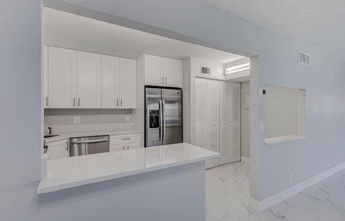 apt-b1-4821 Sable Pine Cir, West Palm Beach, FL, 33417-2791 | Card Image