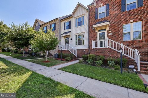 18002 Red Cedar Rd, DUMFRIES, VA, 22026-2943 | Card Image