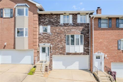 45 Manorfield Circle, Murrysville, PA, 15626 | Card Image
