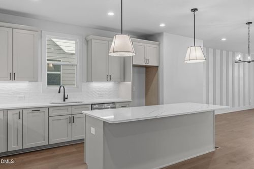 b-635 Conover Rd, Durham, NC, 27703-9681 | Card Image