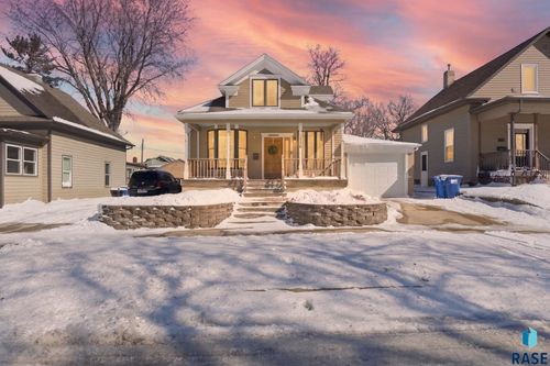 1116 S Center Ave Avenue, Sioux Falls, SD, 57105 | Card Image