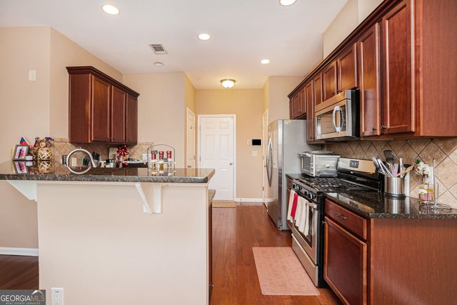 5999 Cobblestone Creek Trl, Townhouse with 3 bedrooms, 3 bathrooms and null parking in MABLETON GA | Image 14