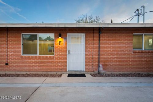 1423 N Venice Avenue, Tucson, AZ, 85712 | Card Image